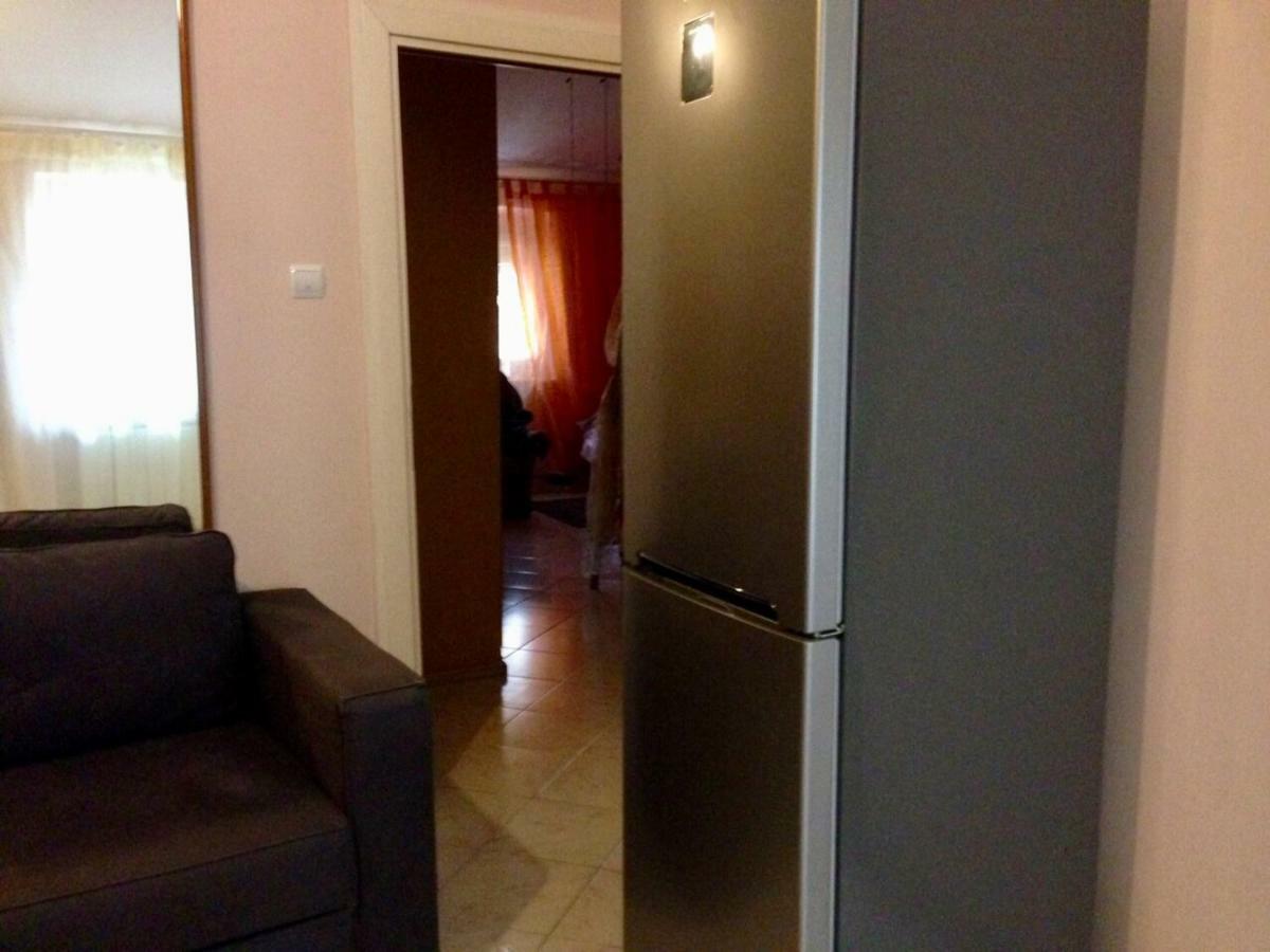 Una Stanza In Un Appartamento Génova Exterior foto